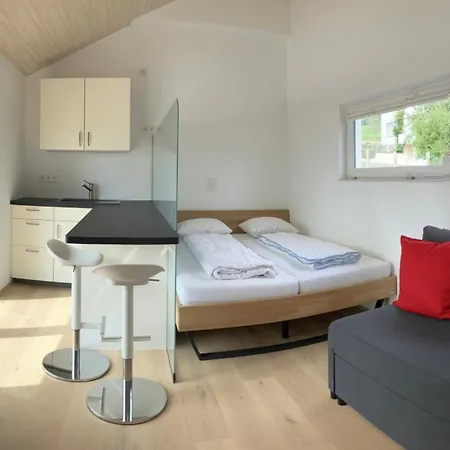 Mit Pool Apartmán *